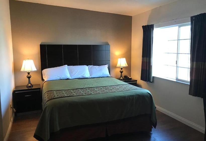 فندق على الطريق Manhattan Inn & Suites