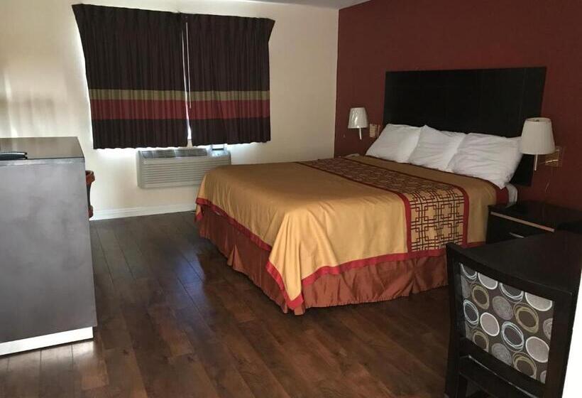 فندق على الطريق Manhattan Inn & Suites