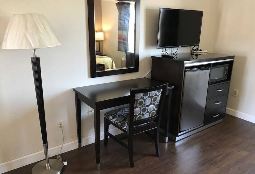 فندق على الطريق Manhattan Inn & Suites