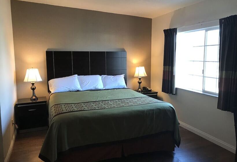 فندق على الطريق Manhattan Inn & Suites