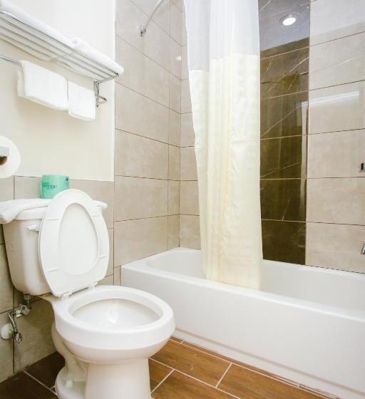 מוטל Scottish Inn & Suites