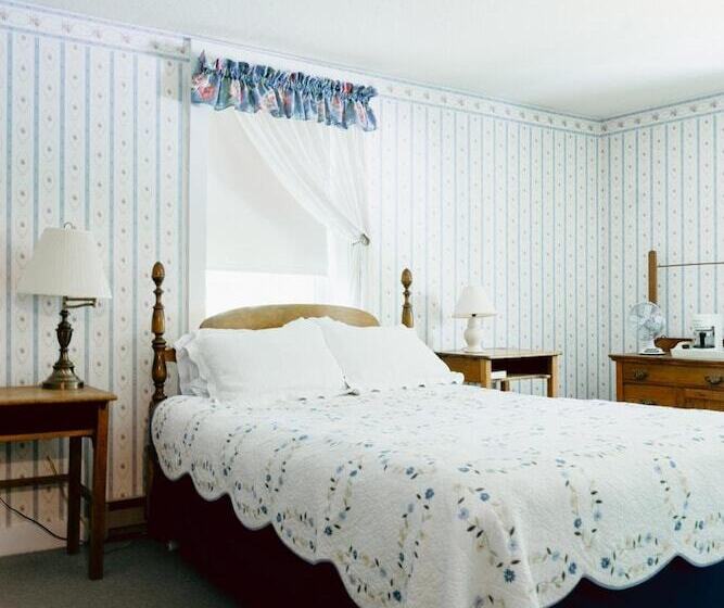 مبيت وإفطار Carriage Barn Inn