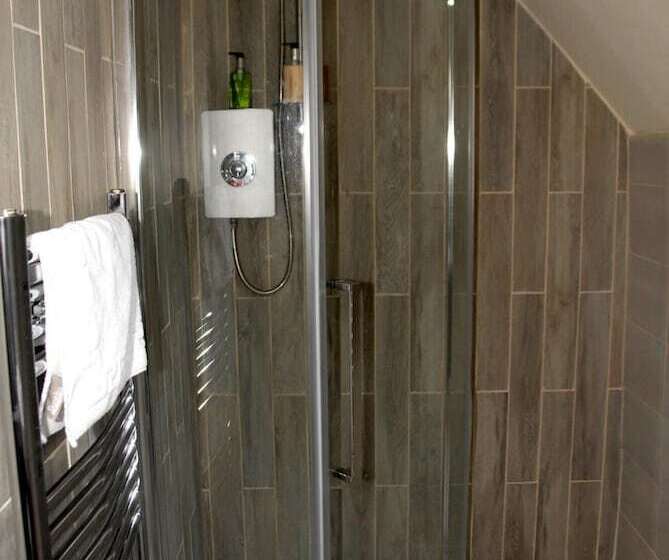 مبيت وإفطار Cleavers Lyng 16th Century Country House