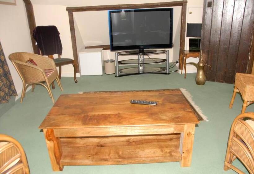 مبيت وإفطار Cleavers Lyng 16th Century Country House