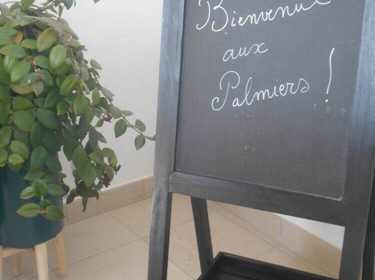 مبيت وإفطار Maison D Hotes Les Palmiers