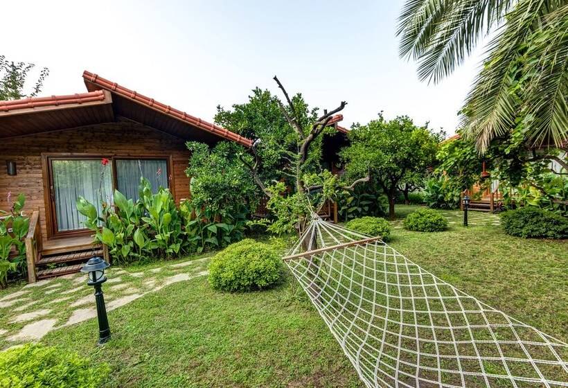 تختخواب و صبحانه Villa Lukka