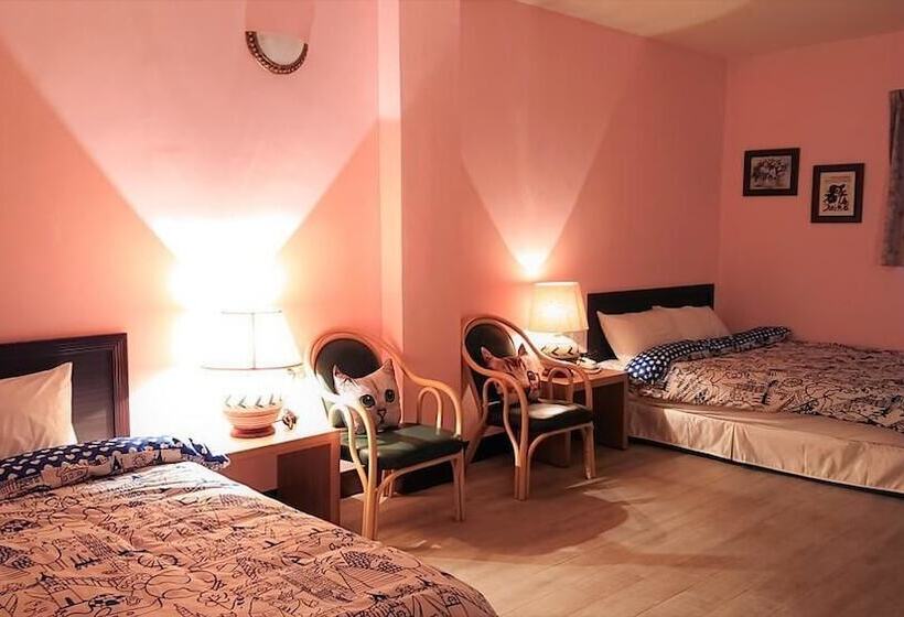 تختخواب و صبحانه Yushow Library Villa