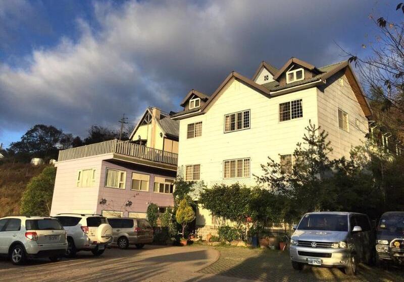 هتل Ching Jing Homeland Resort Villa