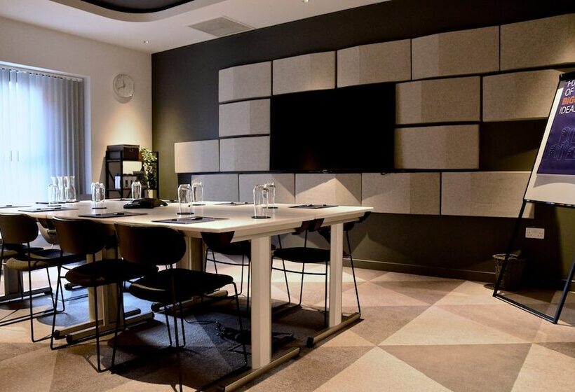فندق Holiday Inn Express   Barrow In Furness & South Lakes, An Ihg