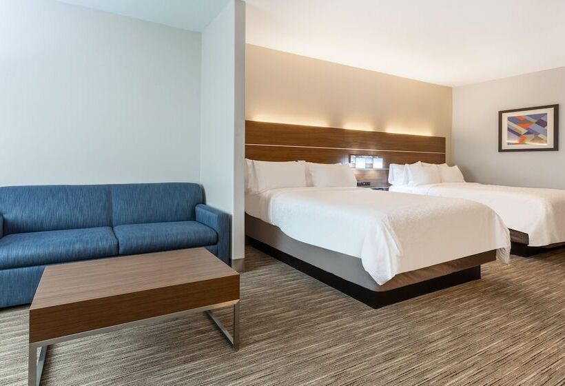 ホテル Holiday Inn Express & Suites Kearney, An Ihg