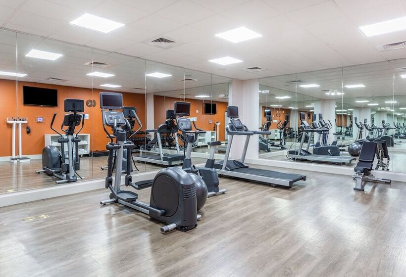 ホテル Holiday Inn Express & Suites Kearney, An Ihg