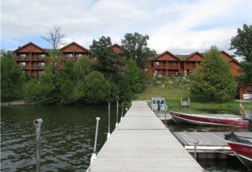 هتل Oveson Pelican Lake Resort And Inn