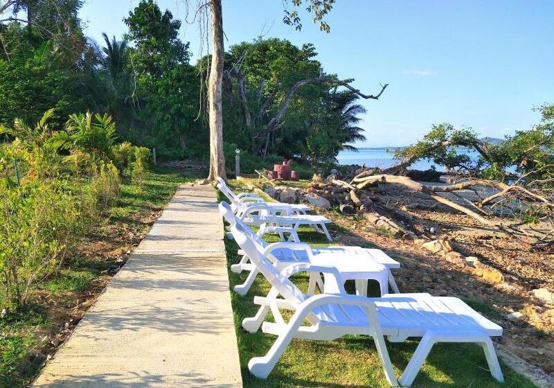 هتل Sunrise Beach Koh Yao Resort