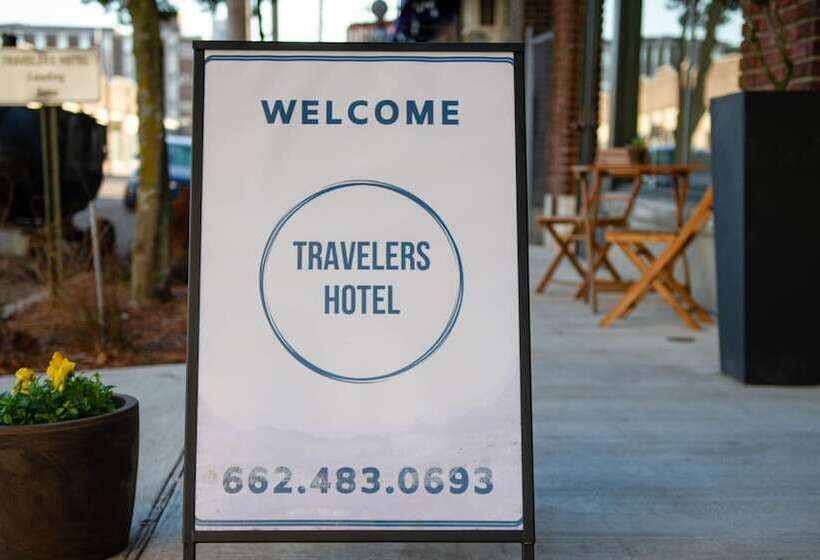 فندق Travelers