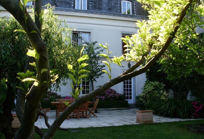 پانسیون Villa Trianon Versailles