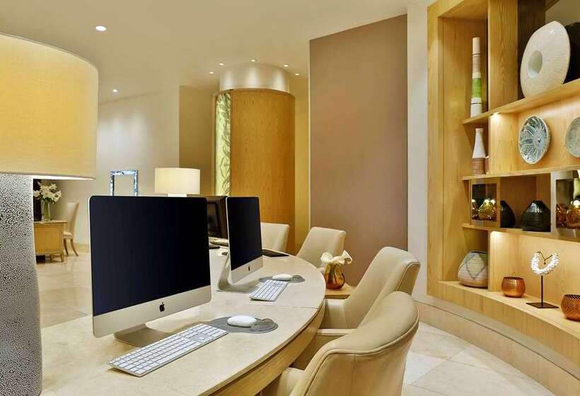 هتل Hilton Durban