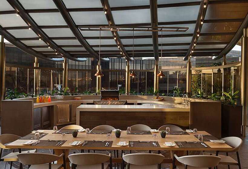 هتل Hilton Durban