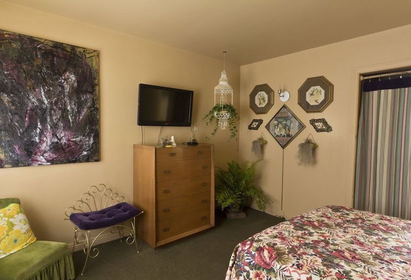 Cvu Motel