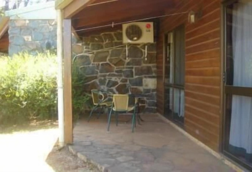 בית מלון כפרי Atherton Holiday Park