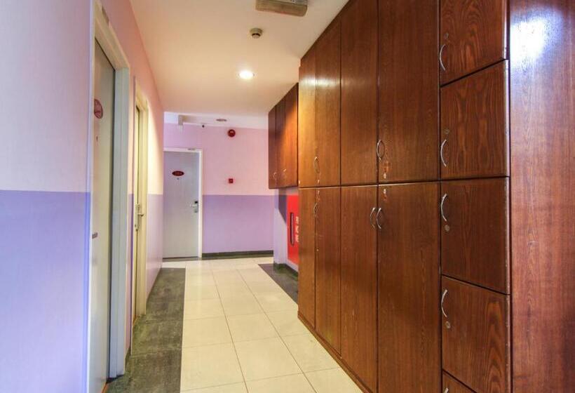 هتل Esplanade By Oyo Rooms
