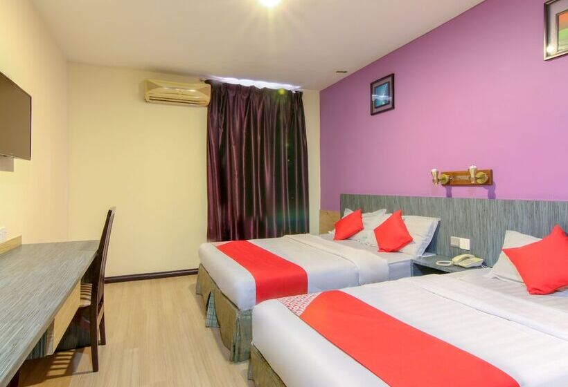 هتل Esplanade By Oyo Rooms