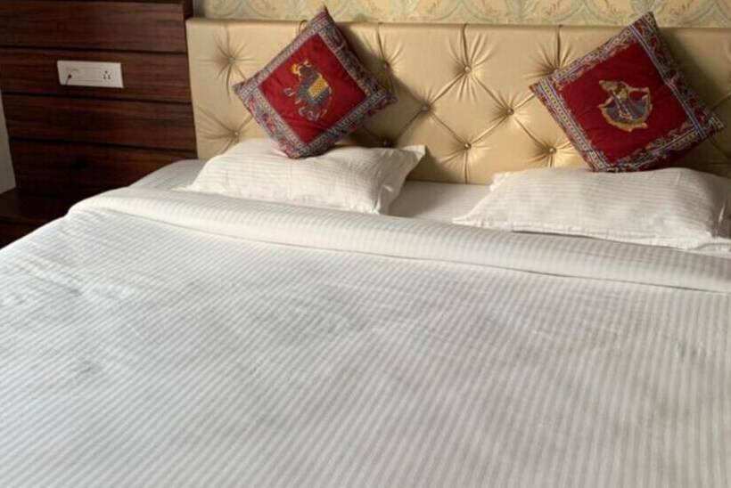 فندق Krishna Restaurants And Resorts