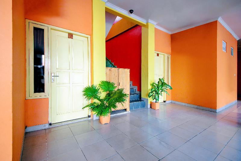 هاستل Paramon Mancasan By Oyo Rooms