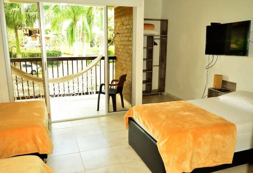 تختخواب و صبحانه Loma Verde Premium