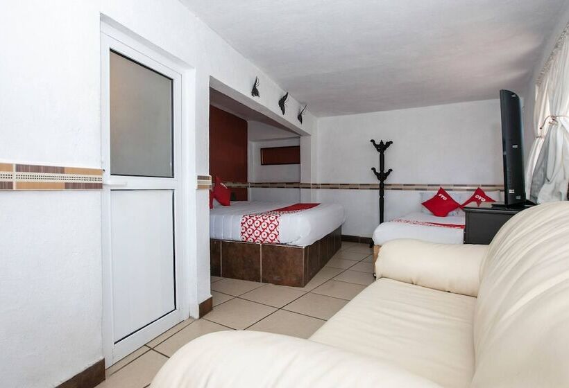 فندق فئة نجمة واحدة Real Cortés