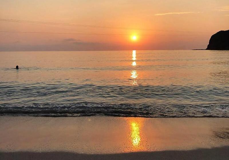 酒店 Bia S Beach House, Pagudpud