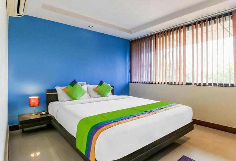 בית מלון כפרי Treebo Concerto Residentia