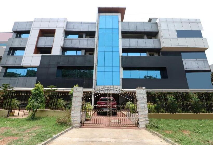 בית מלון כפרי Treebo Concerto Residentia