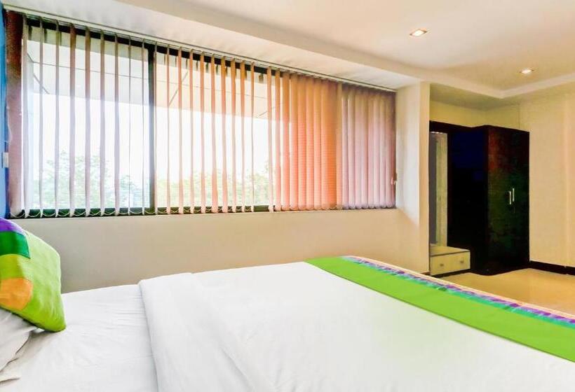 בית מלון כפרי Treebo Concerto Residentia