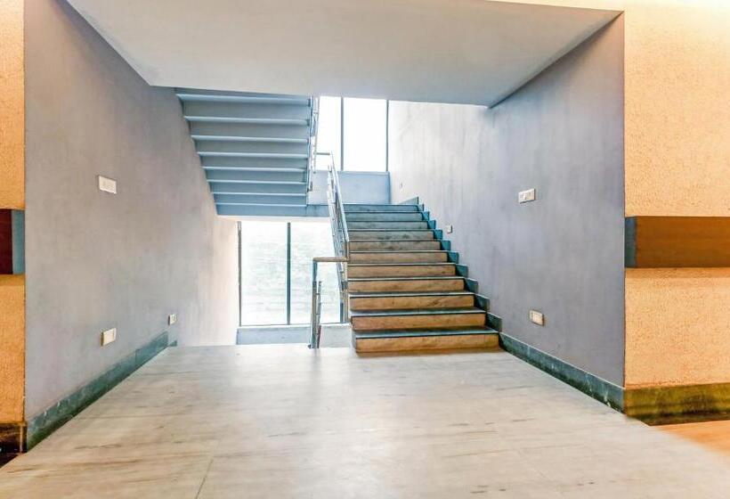 בית מלון כפרי Treebo Concerto Residentia