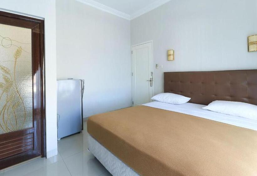 پانسیون Ge Jacmart Homestay Makassar