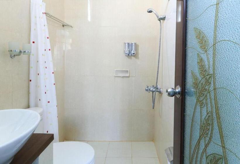 پانسیون Ge Jacmart Homestay Makassar