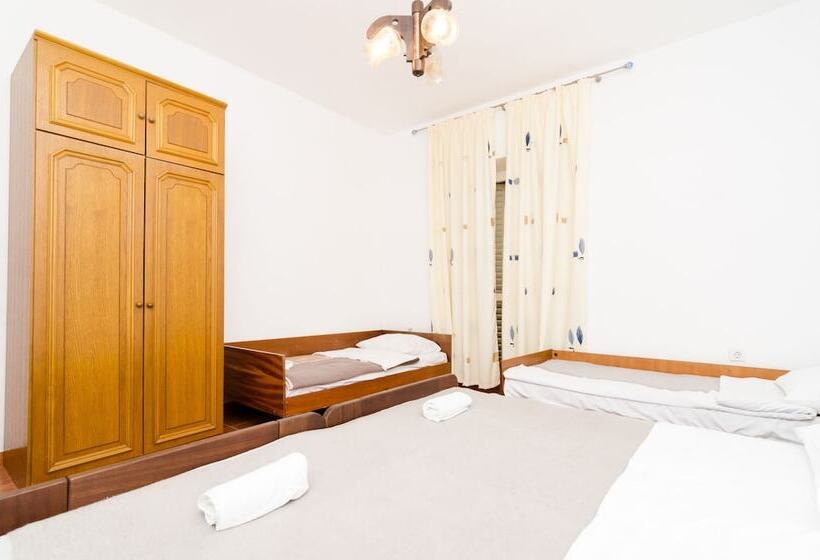 بنسيون Guest House Kiko