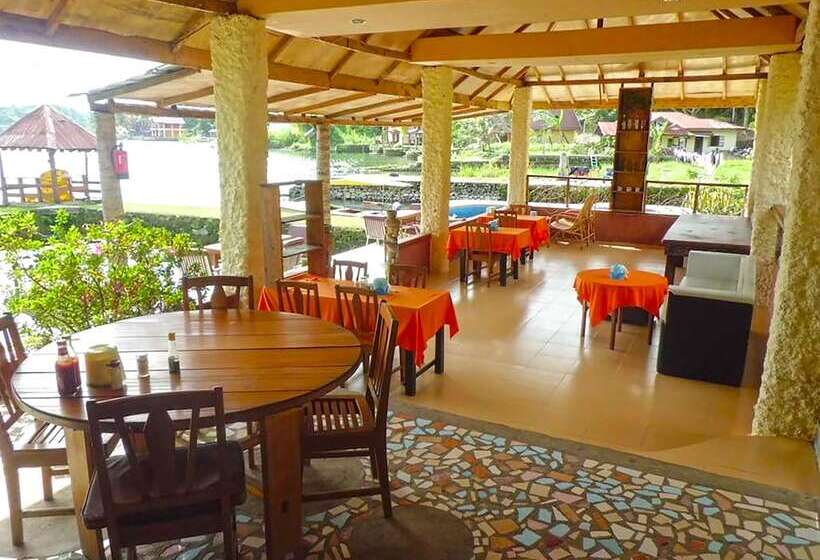 پانسیون Tuk Tuk Timbul Bungalows