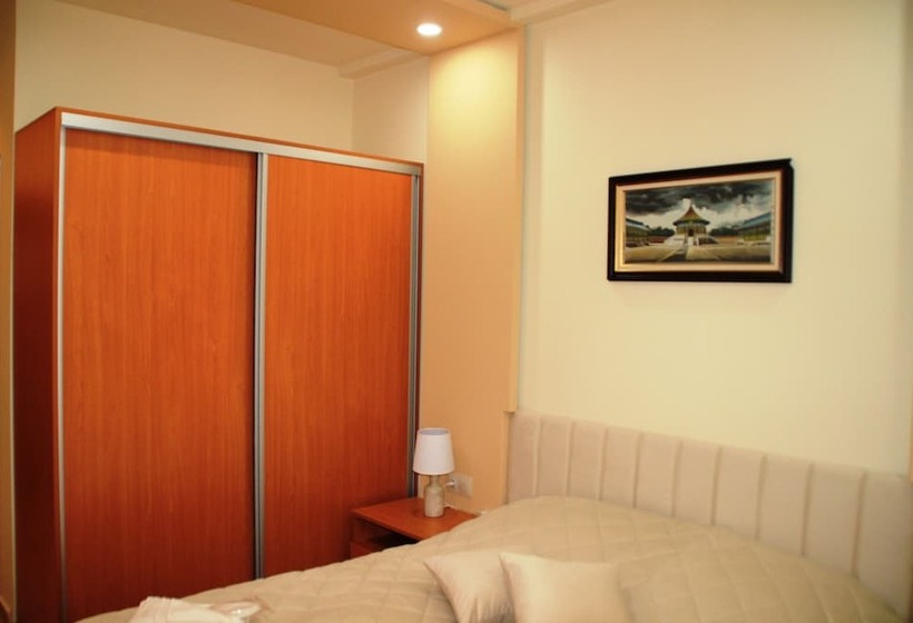 Eagle Rock Holiday Apartments