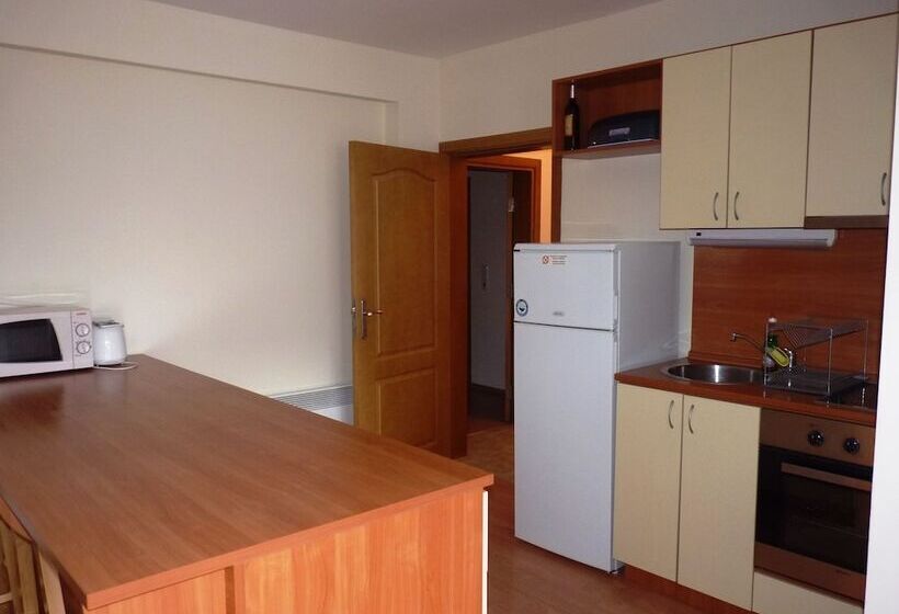 Eagle Rock Holiday Apartments