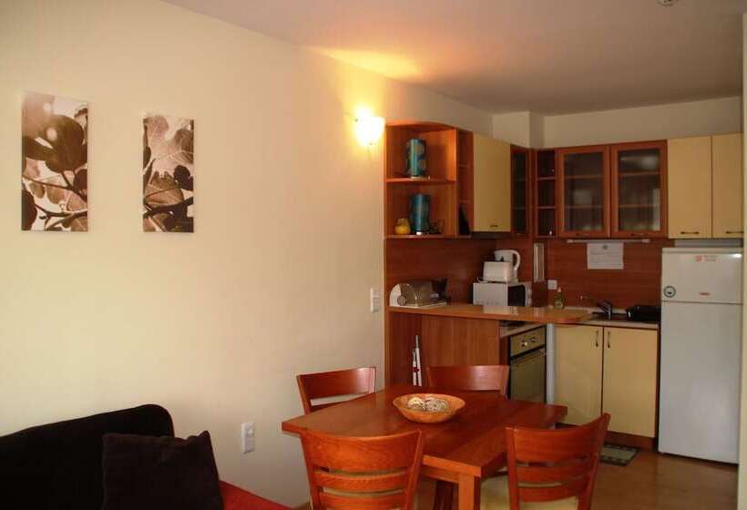 Eagle Rock Holiday Apartments