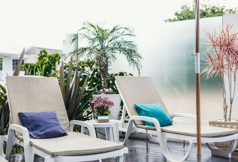 هتل La Plage Residence