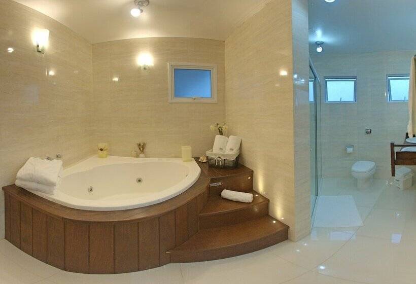 هتل La Plage Residence