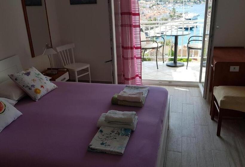 پانسیون Apartments Boćin Rosso