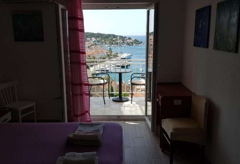 پانسیون Apartments Boćin Rosso