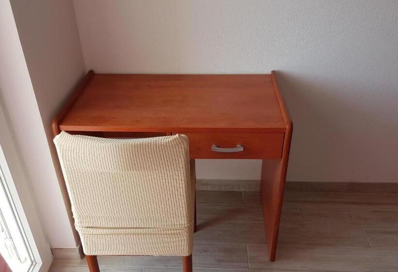 پانسیون Apartments Boćin Rosso