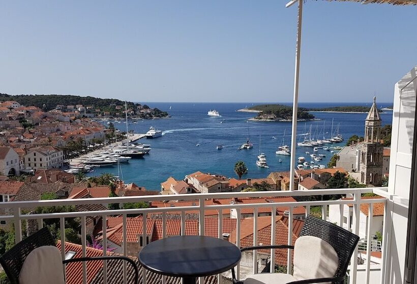 پانسیون Apartments Boćin Rosso