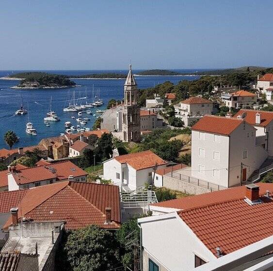 پانسیون Apartments Boćin Rosso