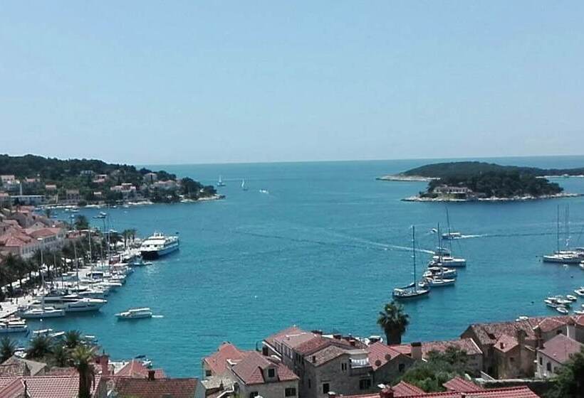 پانسیون Apartments Boćin Rosso