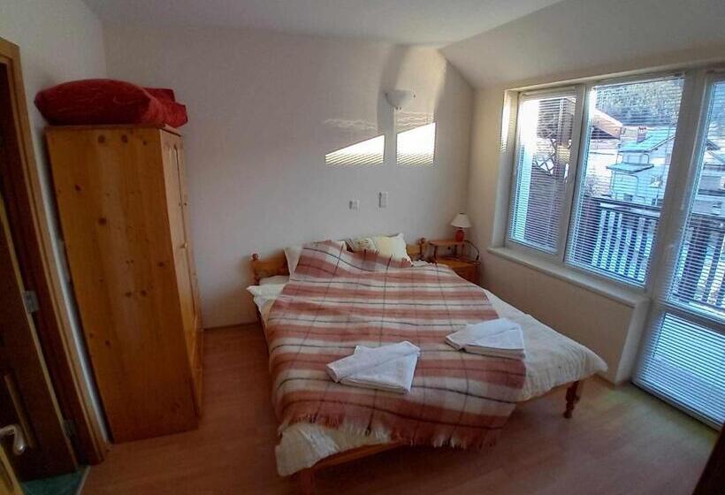 Eagle Rock Holiday Apartments